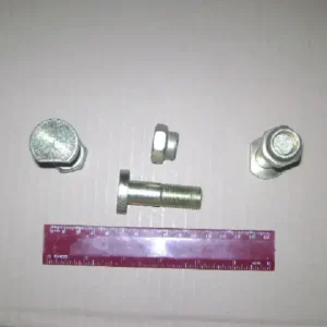 Болт барабана гальмівного з гайкою