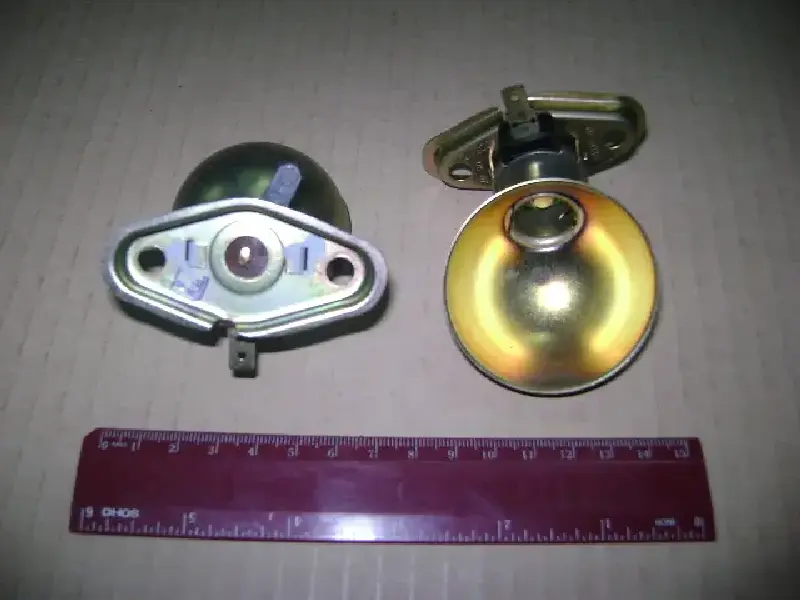 Лампа підкапотна А 24-5 ГАЗ, КамАЗ, ЗИЛ ПД-308Б У 15 S/19 б/л (вир-во ОСВАР)