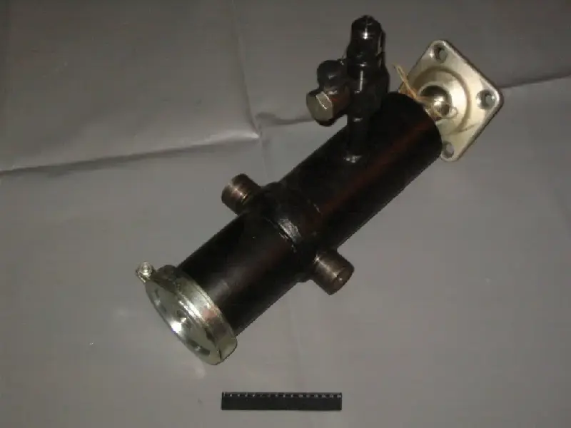 Гідроциліндр (3-х шток.) ??(L = 410 мм) КамАЗ 55102 (вир-во КамАЗ)