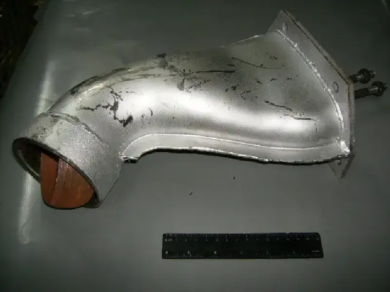 Трійник системи випуску газу