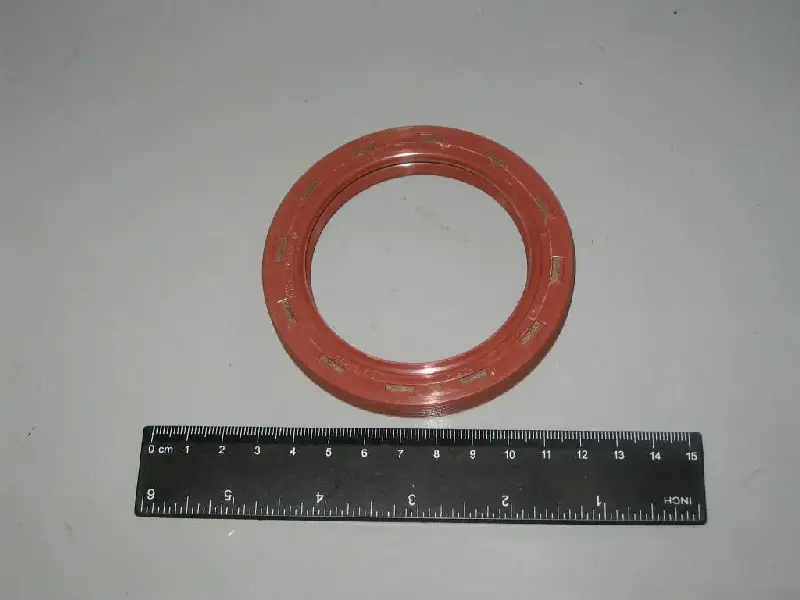 Сальник маточини передньої МАЗ (ГАЗ 53А-3103038) червоний 65х90-2, 2 (вир-во Балаково)