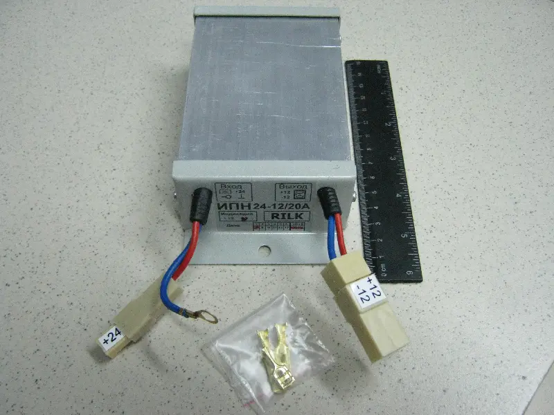 Перетворювач напруги 24-12V