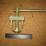 Знімач для деталей ддвигателя ЯМЗ 236 (вир-во ЯМЗ)