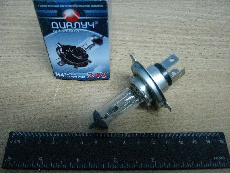 Автолампа в фару ДИАЛУЧ  24V 75/70W.