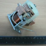 Реле втягуюче стартера