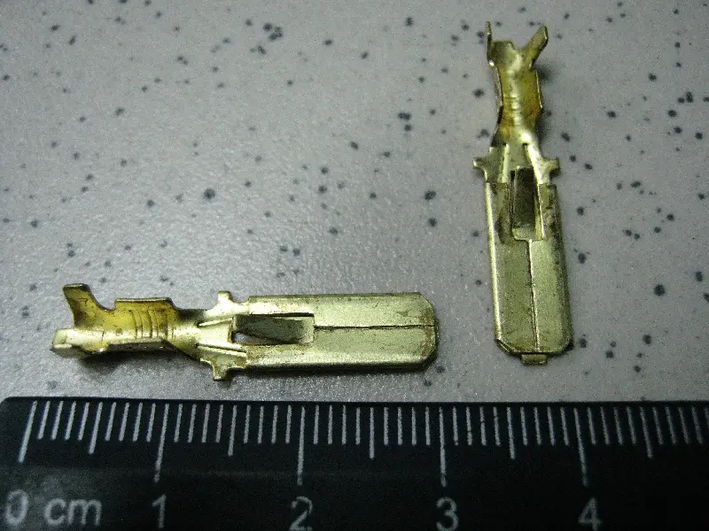 Контакт штирьовий широкий серії 6,3