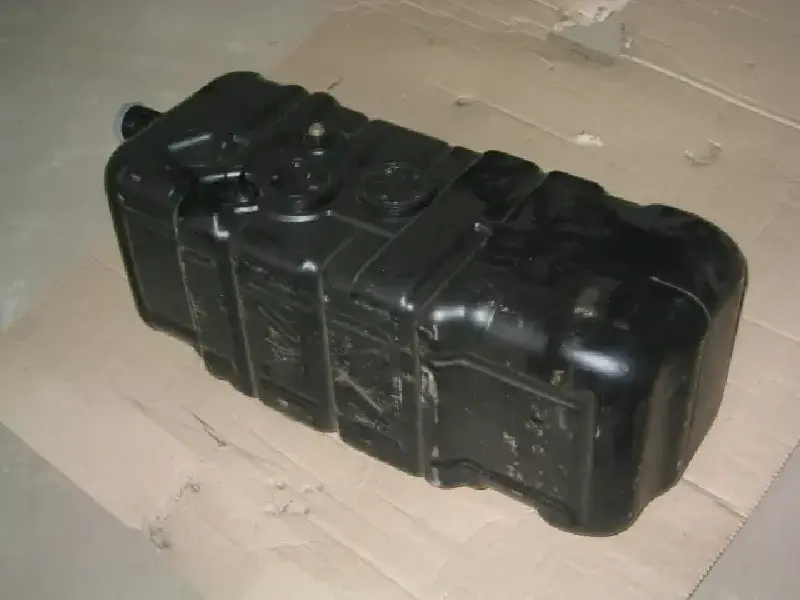 Бак паливний 3307,3302,33027 (пластмас.) (вир-во ГАЗ)