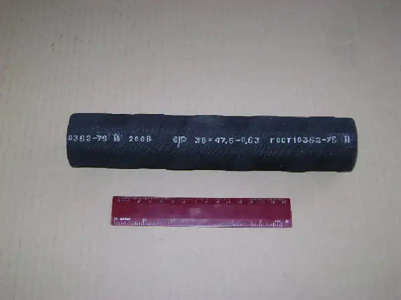 Шланг радіатора ГАЗ 3307 38х5х250 3307 підвідний (куплен. ГАЗ)