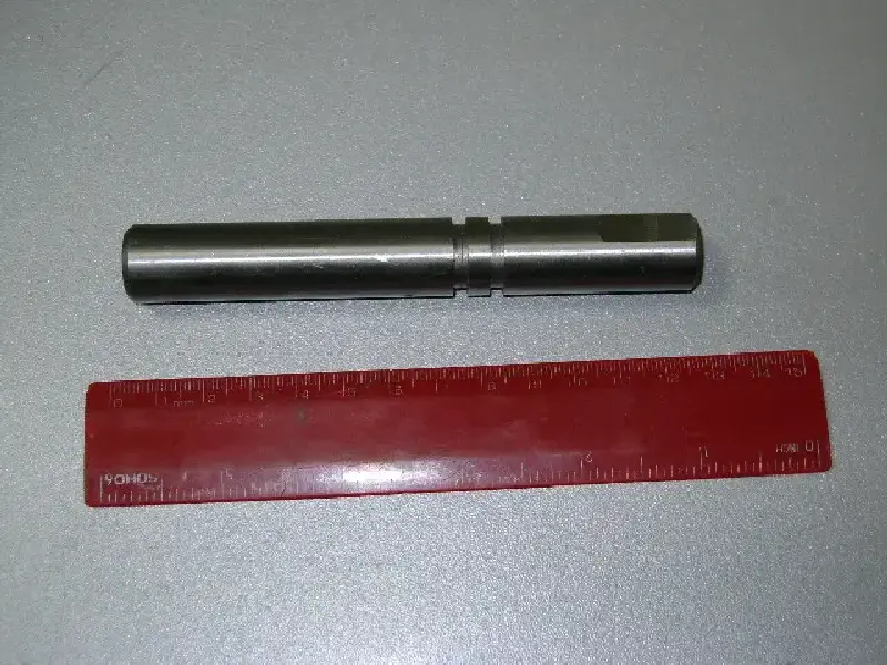 Валик насоса водяного ГАЗ 53 (нов. зр.) (вир-во України)
