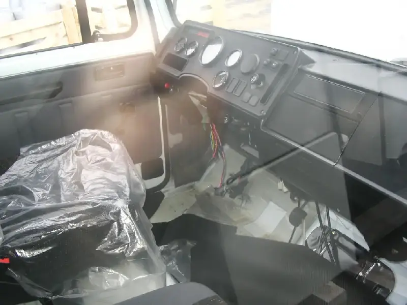 Кабіна 1-й компл. (с сидіннями, без оперення) 3307 (вир-во ГАЗ)