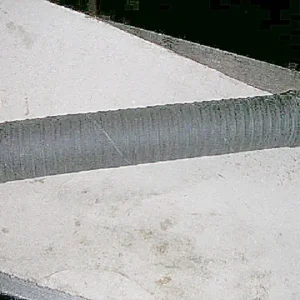 Шланг повітрозабірних ГАЗ 50х1, 5х370 гофра нижній (куплен. ГАЗ)