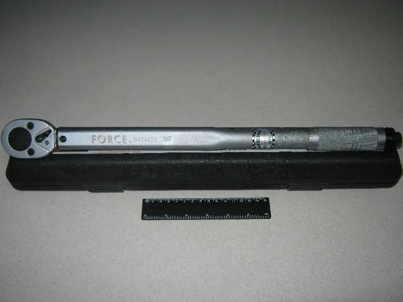 Ключ дінамометрічний  21 кг FORCE