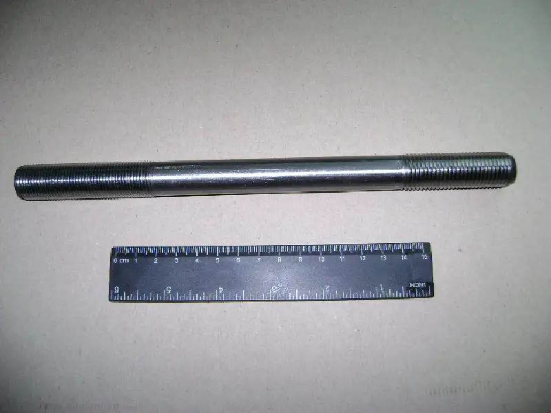 Шпилька М18х245 (вир-во ЯМЗ)