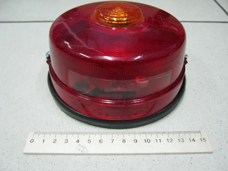 ST. Ліхтар задній