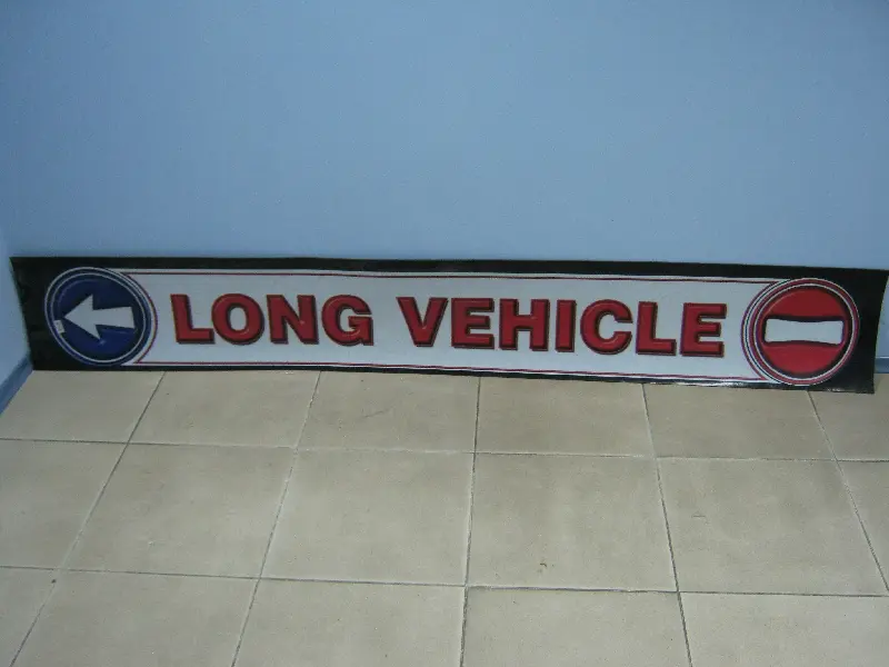 Брызговик 350х2400 “Long Vechicle” червоний