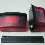 Лампа для підсвічування номерного знаку, червона