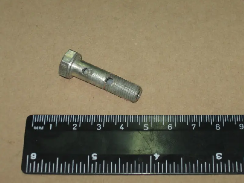 Болт штуцера М8х1 L = 31 мм (вир-во ММЗ)