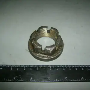 Гайка валу вторинного (вир-во БЗТДиА)