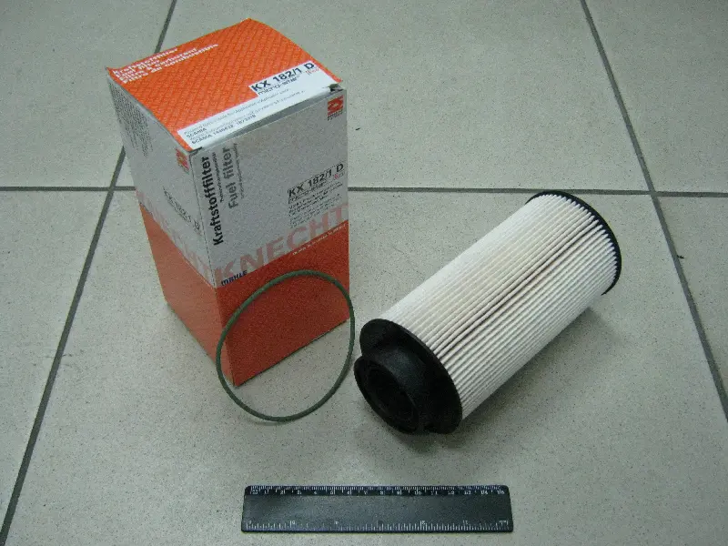 Фільтр палив. (вир-во Knecht-Mahle) KX182/1D