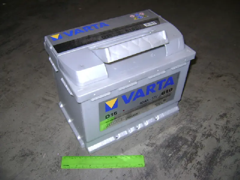 Акумулятор 63Ah-12v VARTA SD (D15) (242x175x190), R, EN610