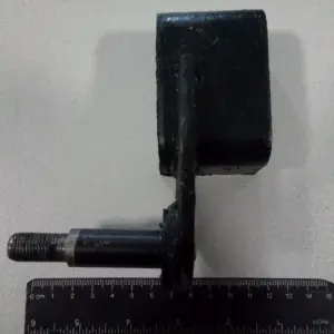 Кронштейн амортизатора лів.ніжній 3302 <ДК>