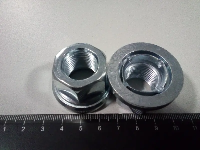 Гайка колеса ГАЗ-3302, ЗіЛ-5301