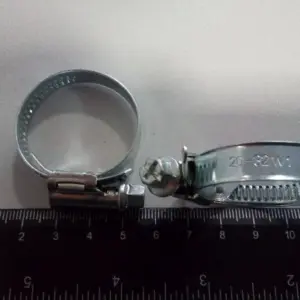 Хомут затяжний оцинк. 20-32 <ДК>