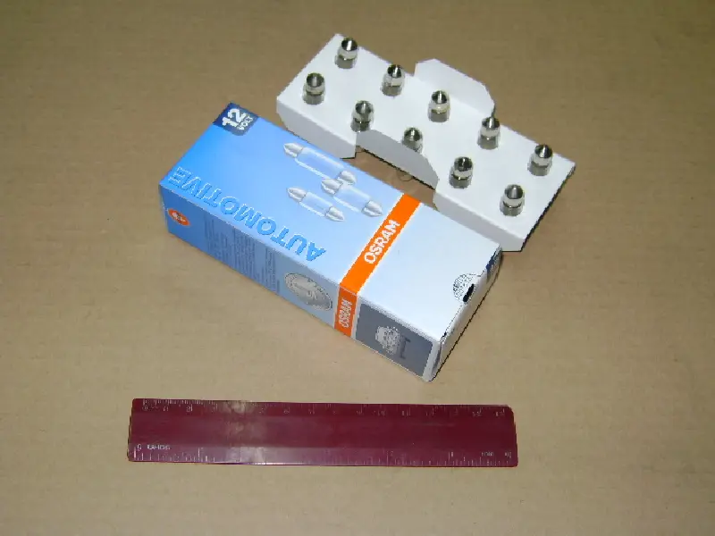 Лампа софітних допоміж. освітлення C5W 12V 5W SV8.5-8 (вир-во OSRAM)