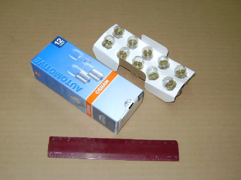 Лампа допоміжн. освітлення R5w 12v 5w Ва15s (вир-во OSRAM)