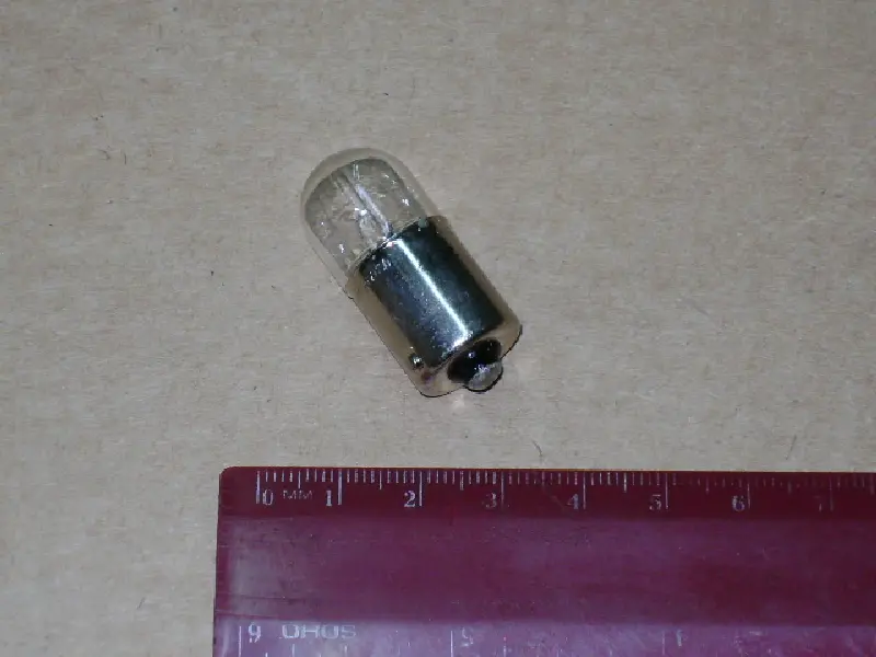 Лампа допоміжн. освітлення R5w 12v 5w Ва15s (вир-во OSRAM)
