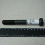 Болт М 16*120 з  шестгранною головкою