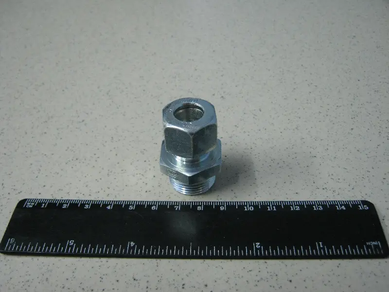 Штуцер M22x1.5 (діам. 12) (вир-во Peters)