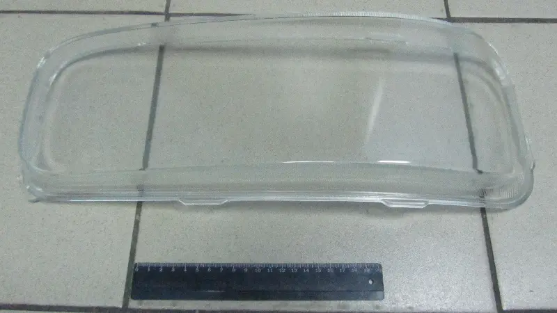 Скло Фари M. Atego 04-08 Ліве