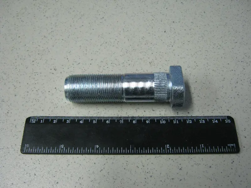 Болт колеса IVECO (вир-во STR)