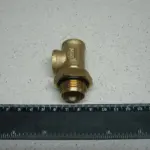 Штуцер кутовий М16х1,5/М22х1,5