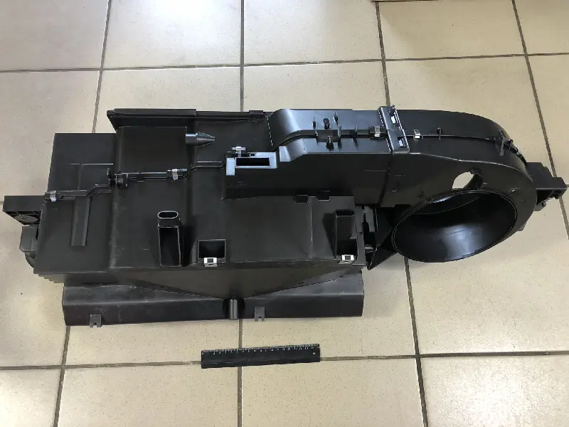 Теплообменник, отопление салона MB ATEGO (пр-во BEHR)