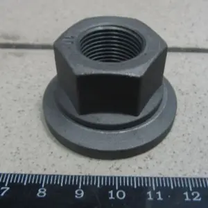 Гайка колеса M20x1,5/H=27/SW30/ RVI (RIDER)