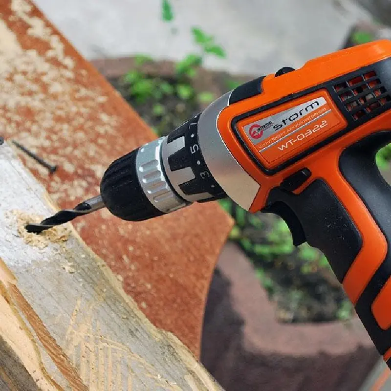 Шуруповерт STORM Li-lon, 12В, 0-400/0-1200об/мин