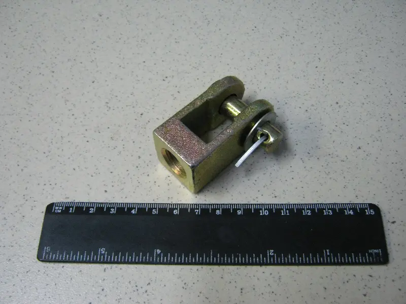 Палець кріплення важеля регул. в зб. з вилкою