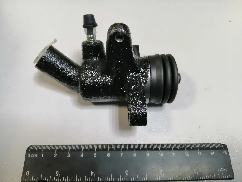 Циліндр зчеплення робочий Богдан