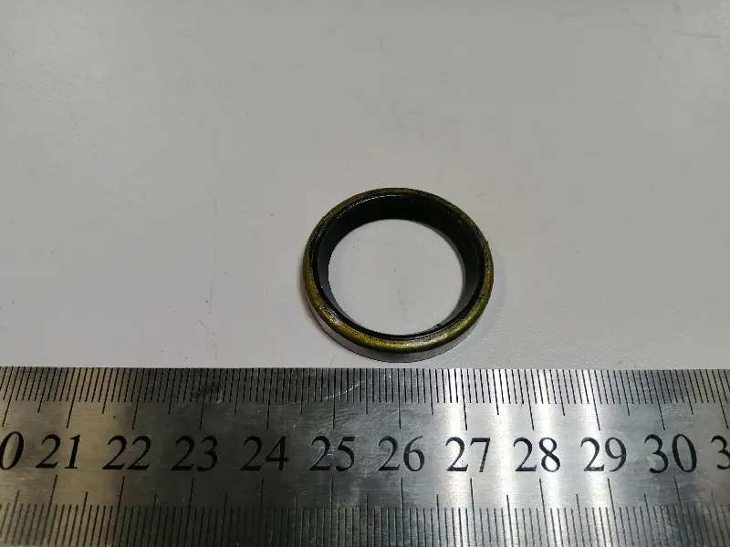 Сальник осі вилки зчеплення Богдан