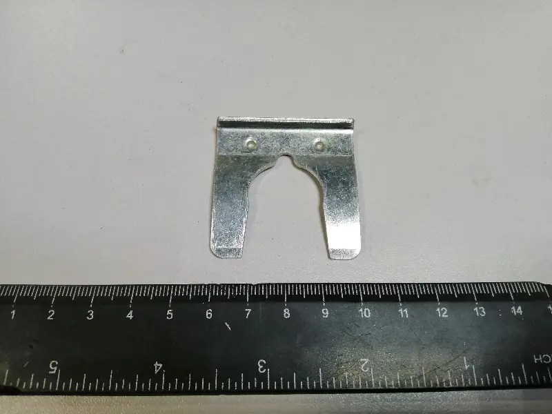 Скоба-фіксатор троса перемикання передач велика Богдан