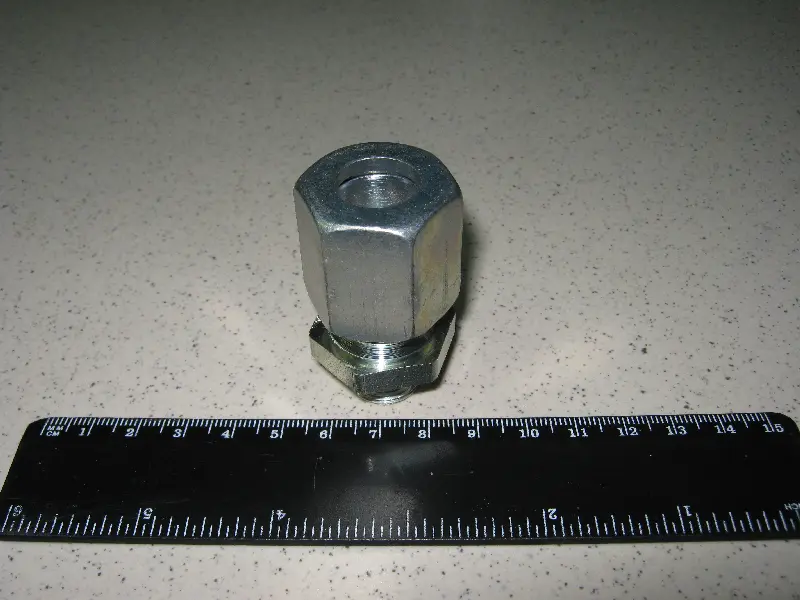 Штуцер M16x1.5 (діам. 15) (вир-во Peters)