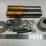 Шворінь в компл. (Повний на а/м) ПАЗ-3205, ЛАЗ Р3 (D 38.5)