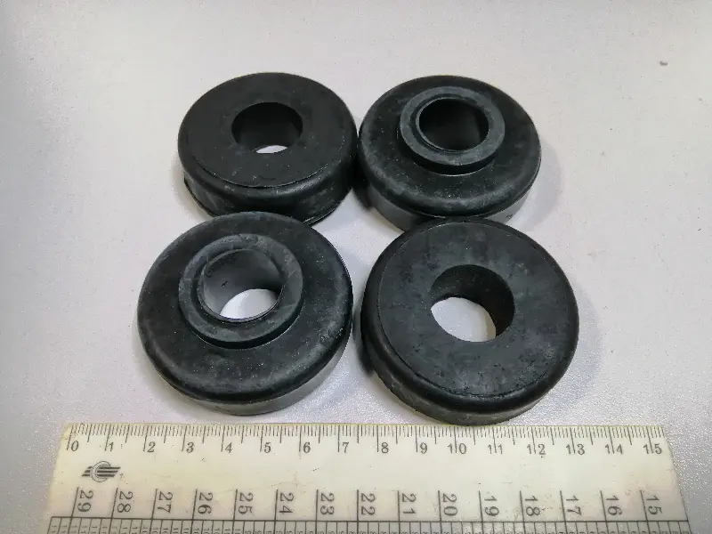 Втулки амортизатора заднього Богдан (4шт)