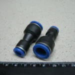 З’єднувач аварійний редукція 12×8 пласт. (RIDER)