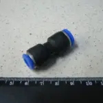 З’єднувач аварійний редукція 8х6 пласт. (RIDER)