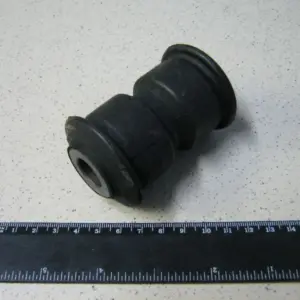 Втулка 16*43*60*81 ресори RENAULT (вир-во Auger)