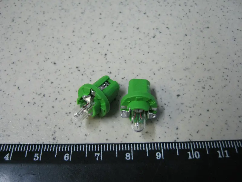 Лампа розжарювання 12v 2w Bax10d YELLOW-GREEN (вир-во Narva)
