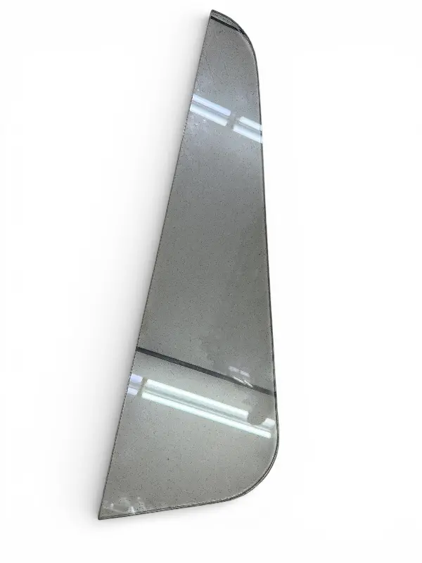 Скло вікна вітрового бокове КрАЗ-6510